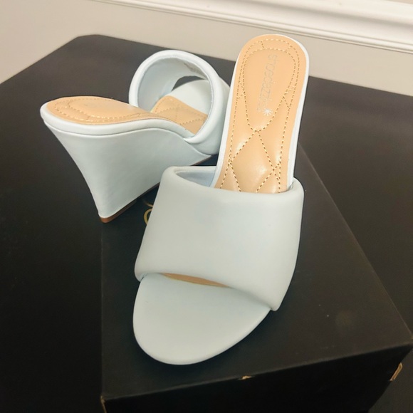 Pastel blue wedge sandals by shoedazzke nib - Picture 2 of 8